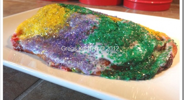 Strawberry Cream Cheese Kings Cake Pastry